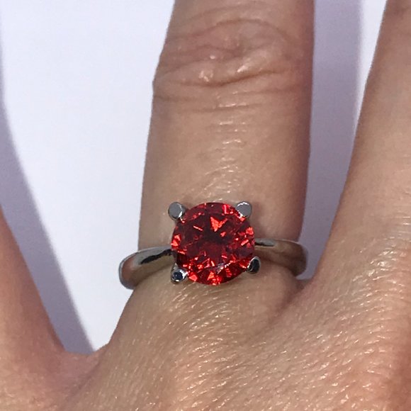 Silver Red Cz Ring, Size 5 1/4 - Picture 4 of 7